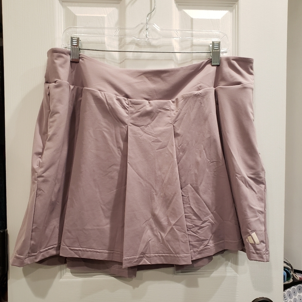 Sz XL NWT Fid Adidas Pleated Skort - Picture 3 of 9